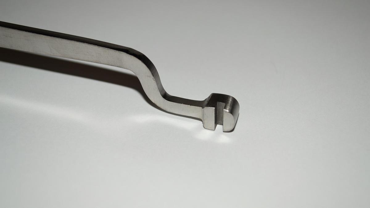 Product image 1 of the product “Spoon and damper wire bender ”
