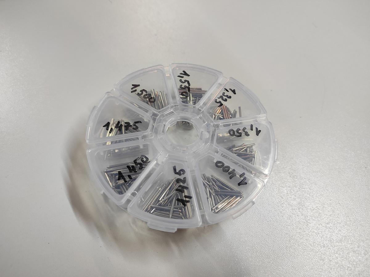 Product image 1 of the product “CENTER PIN HOLDER with pins ”