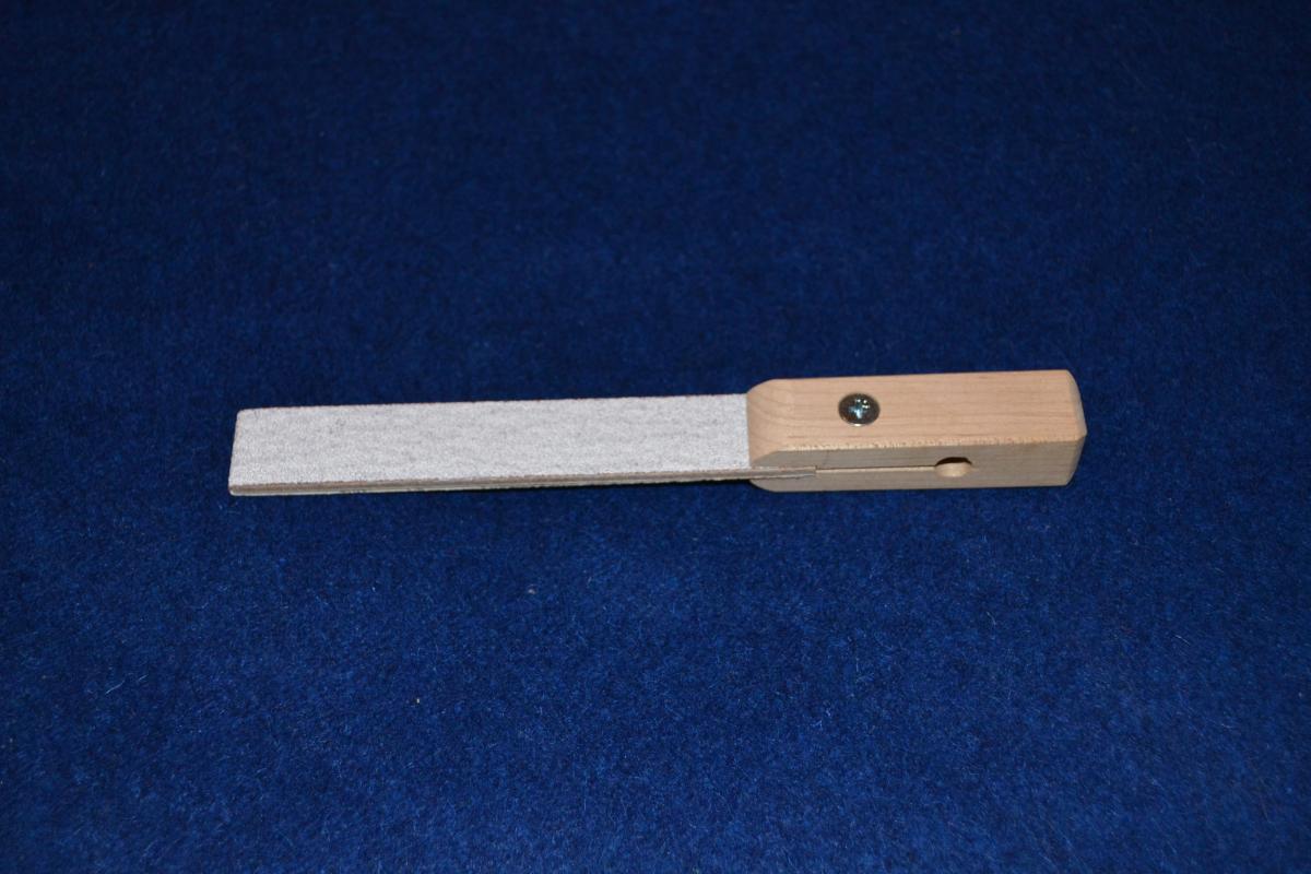 Product image 1 of the product “Sandpaperfile 200 mm ”