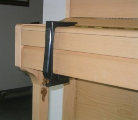 Product image of the product “Hand off/Fallboard clamp150 mm ”